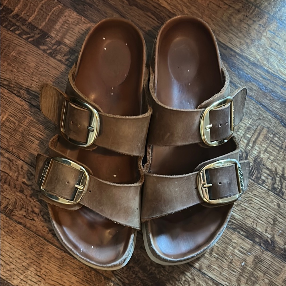 Large Gold Buckle Arizona Whiskey Brown Leather Birkenstock Sandals Sz 38